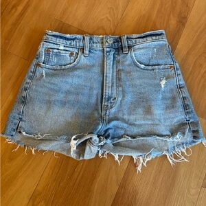 Abercrombie & Fitch High Rise Mom Shorts